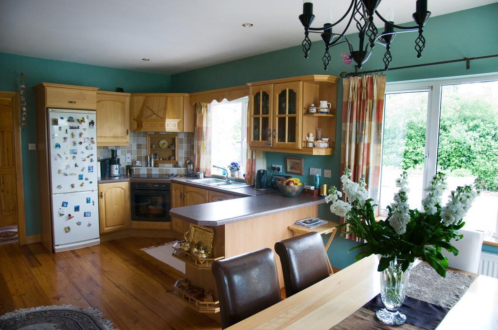 Lake Rise Holiday Home At Kilmaddaroe Carrick-on-Shannon Ruang foto